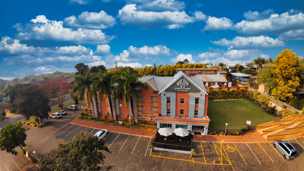 Hotel Exterior Focus